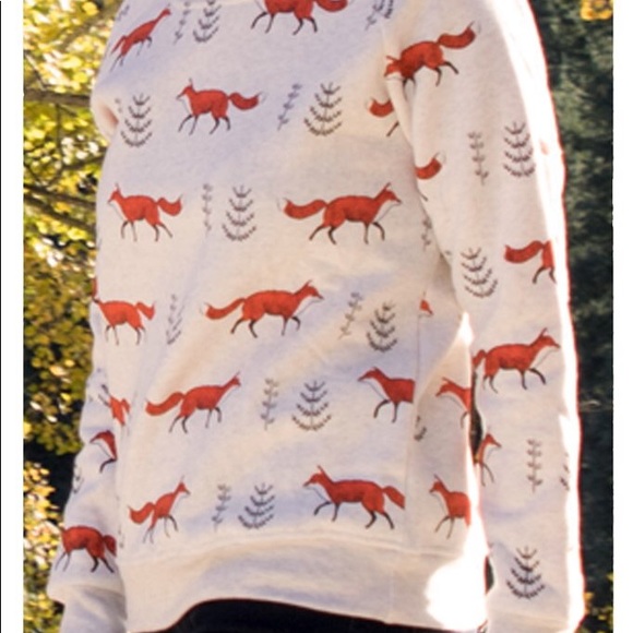 🦊Fox Sweatshirt🦊BACK IN STOCK!🦊 - Picture 3 of 3